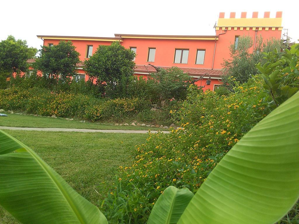 Agriturismo - B&B "La Funicolare" Francavilla Marittima Екстер'єр фото